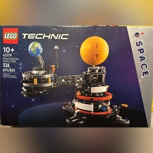 Lego Technics Space Exploration Set
